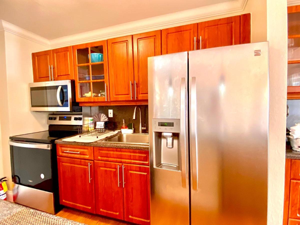 Deluxe Waterfront One Bedroom Apartment With Miami Skyline View, Free Parking 5 Mins Drive To Miami Beach Ngoại thất bức ảnh